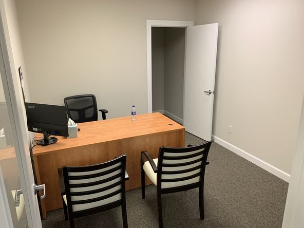 Suites ~ 1400 to 2800 SF: 810 Brown St, Columbus, IN 47201